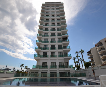 Квартира с великолепным видом на крепость и море в Sunset Aqua Residen